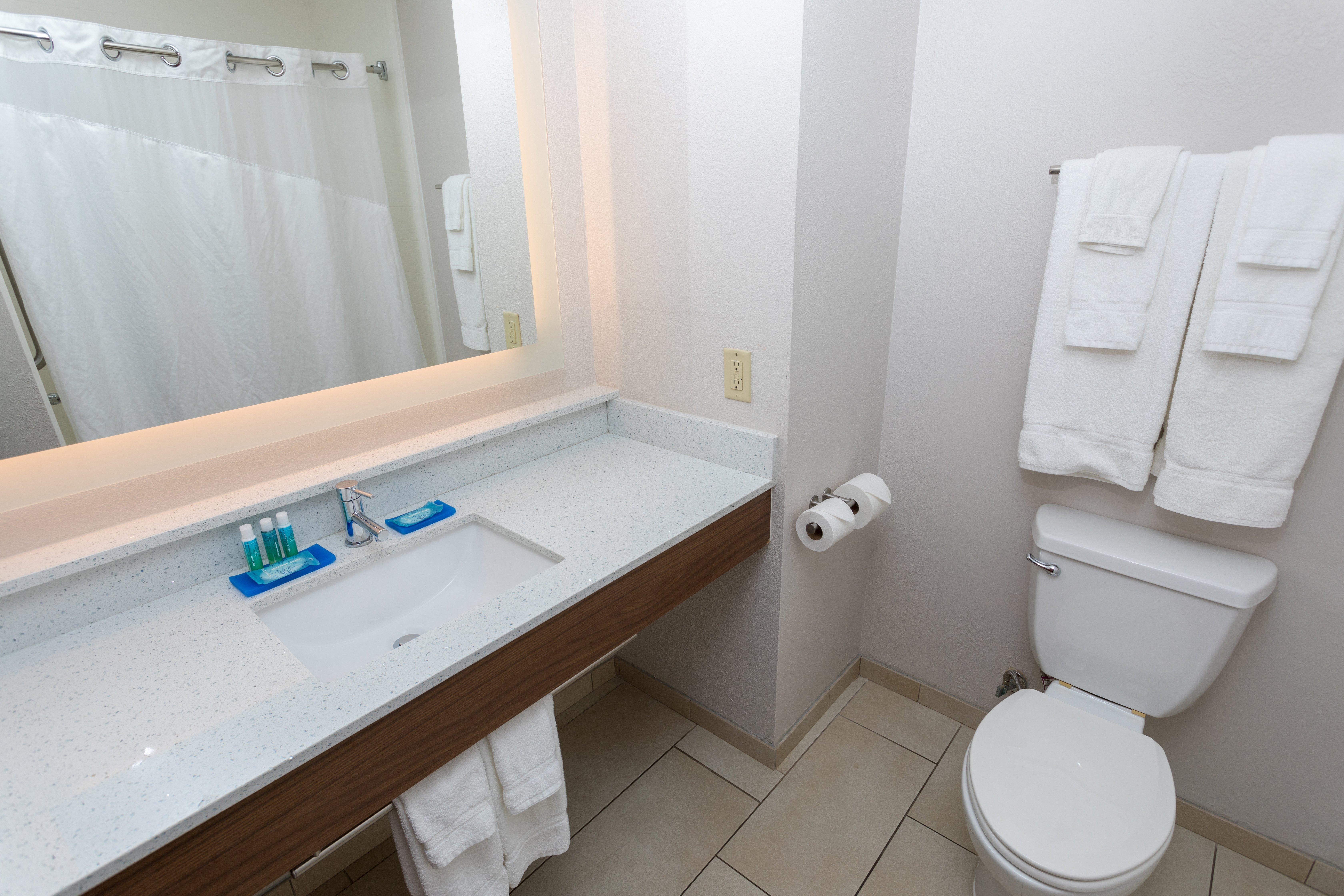 Holiday Inn Express Hotel & Suites Athens By Ihg Εξωτερικό φωτογραφία