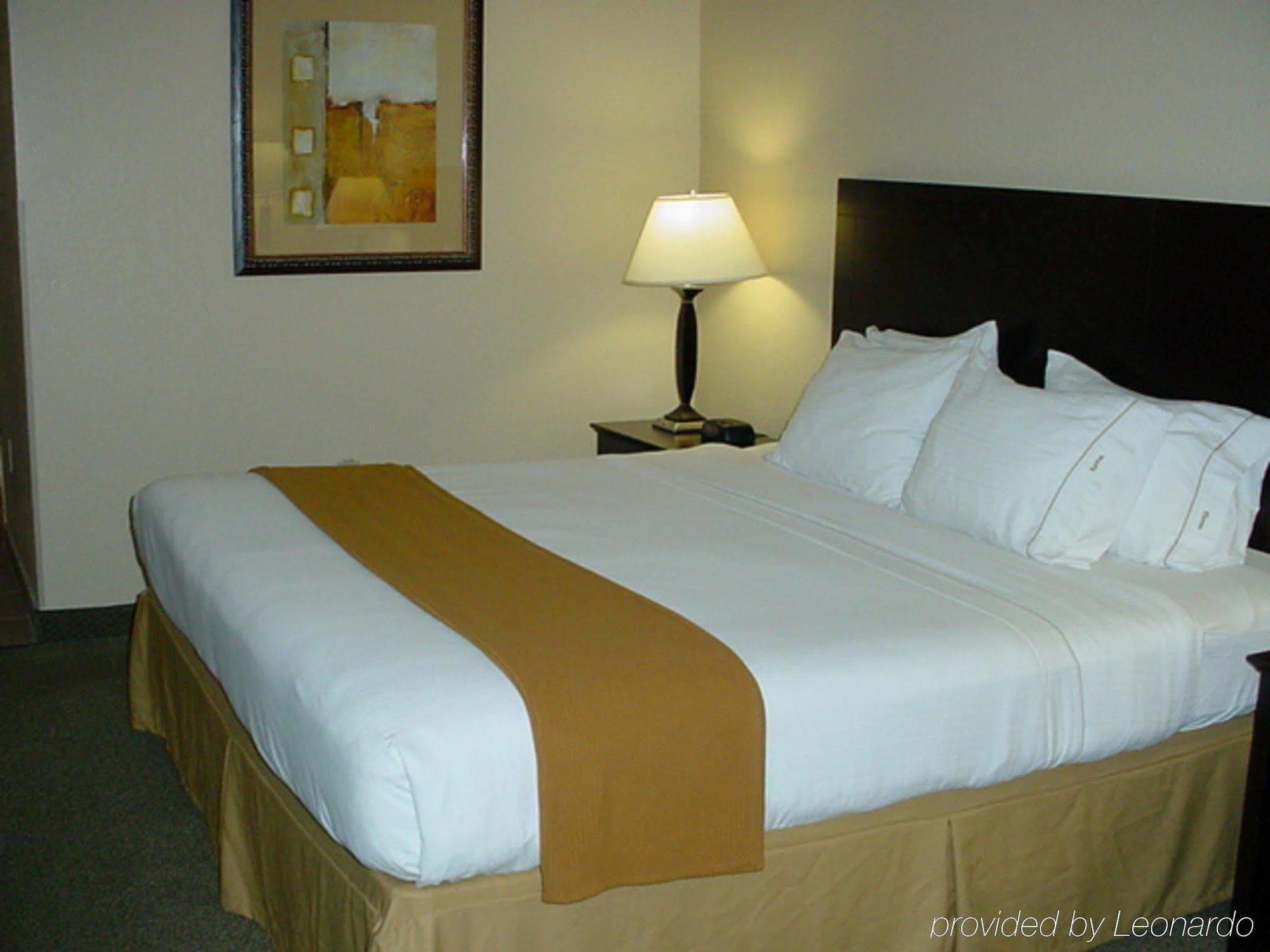 Holiday Inn Express Hotel & Suites Athens By Ihg Εξωτερικό φωτογραφία