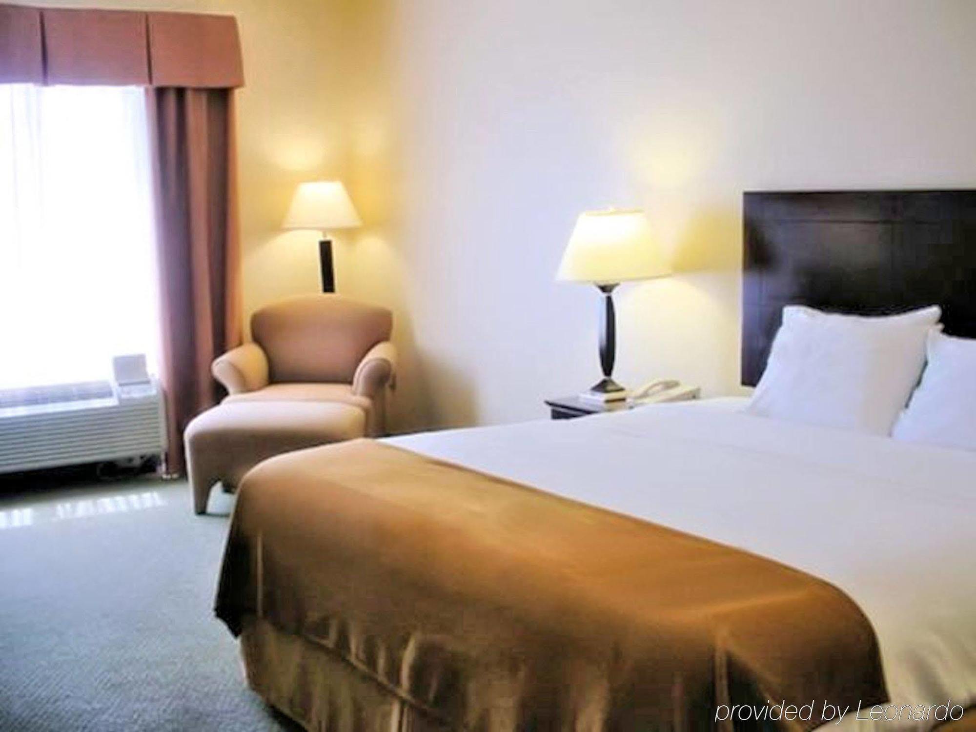 Holiday Inn Express Hotel & Suites Athens By Ihg Εξωτερικό φωτογραφία